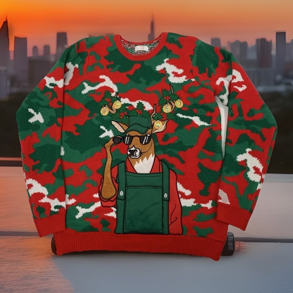 Holiday Time Christmas Sweater Camo Men's M Reindeer Elf Ornaments Pocket Hunter